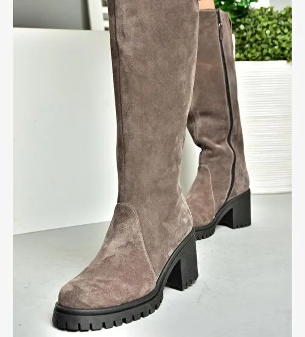 R654047702 Füme Hakiki Deri Süet Kalın Topuklu Kadın Çizme - Görsel 1