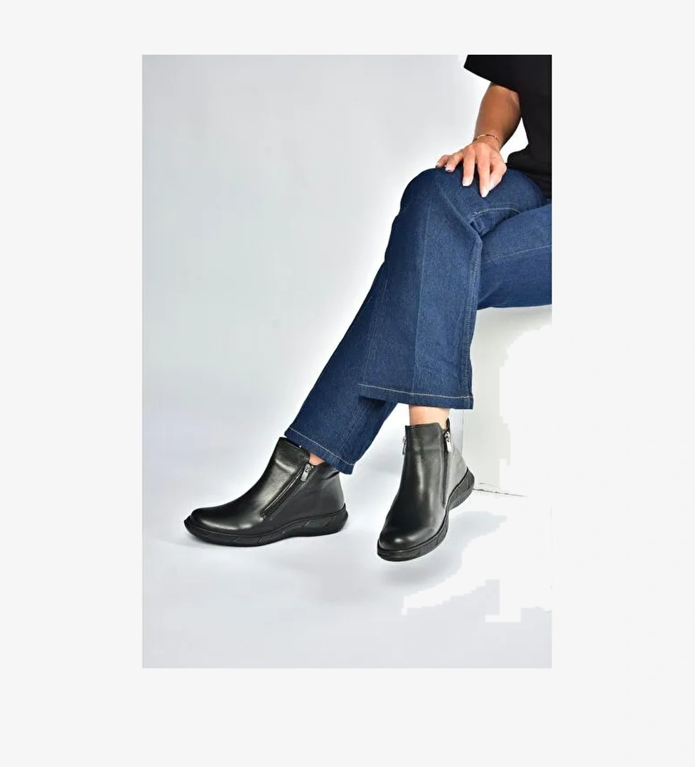 V398577603 Siyah Hakiki Deri Kadın Bot - Görsel 1