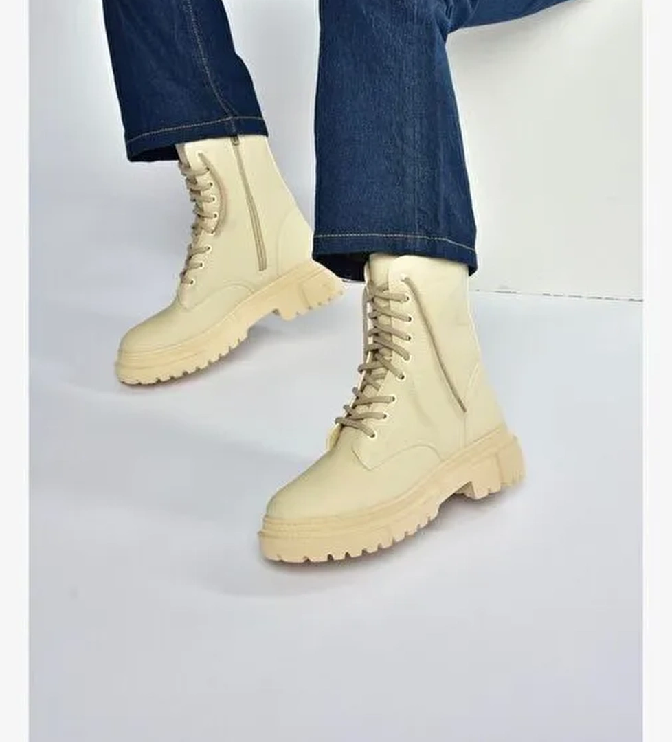 V973192401 Bej Nubuk Kalın Tabanlı Postal Bot - Görsel 1