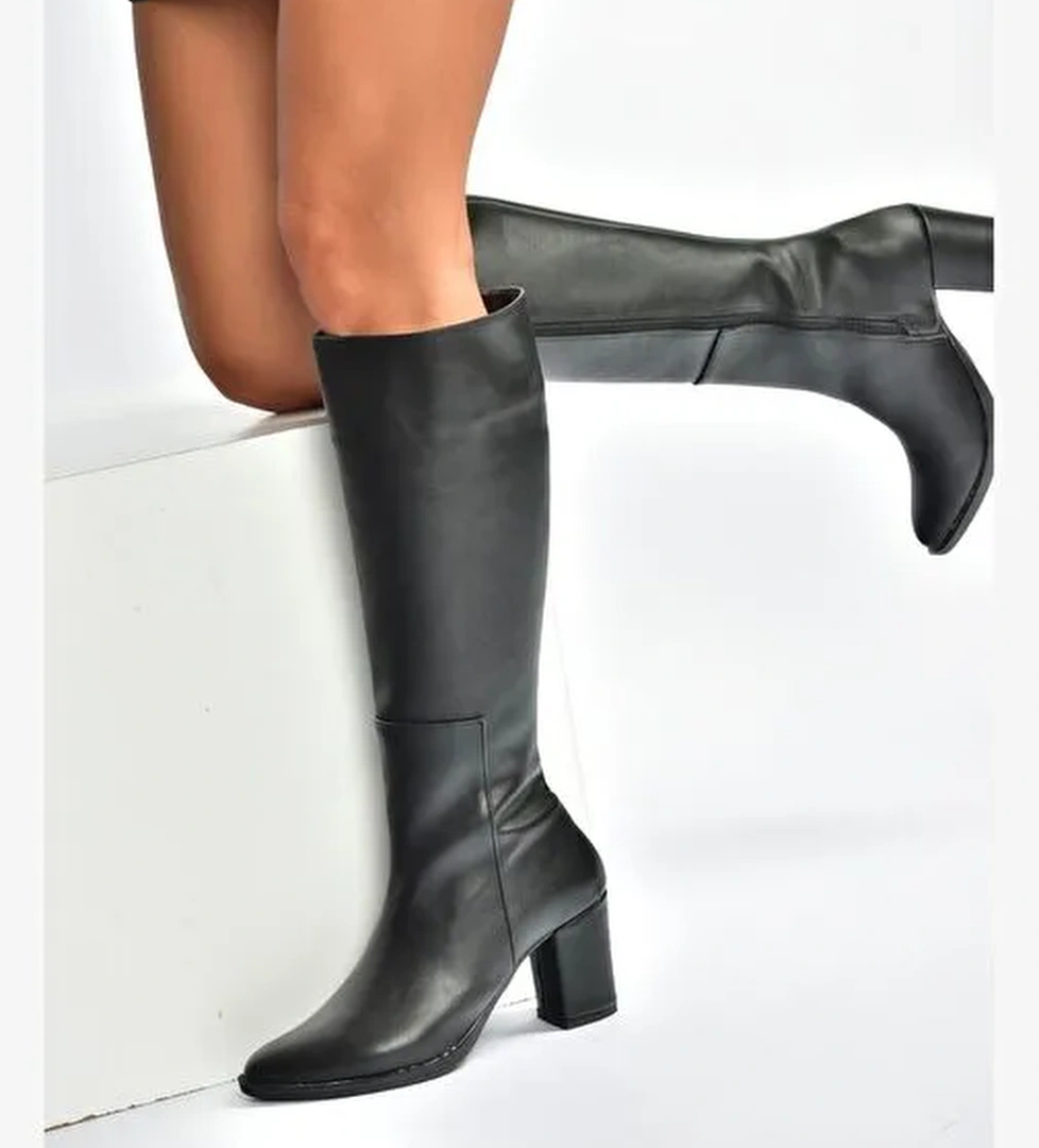 V965012509 Siyah Kalın Topuklu Kadın Çizme - Görsel 1