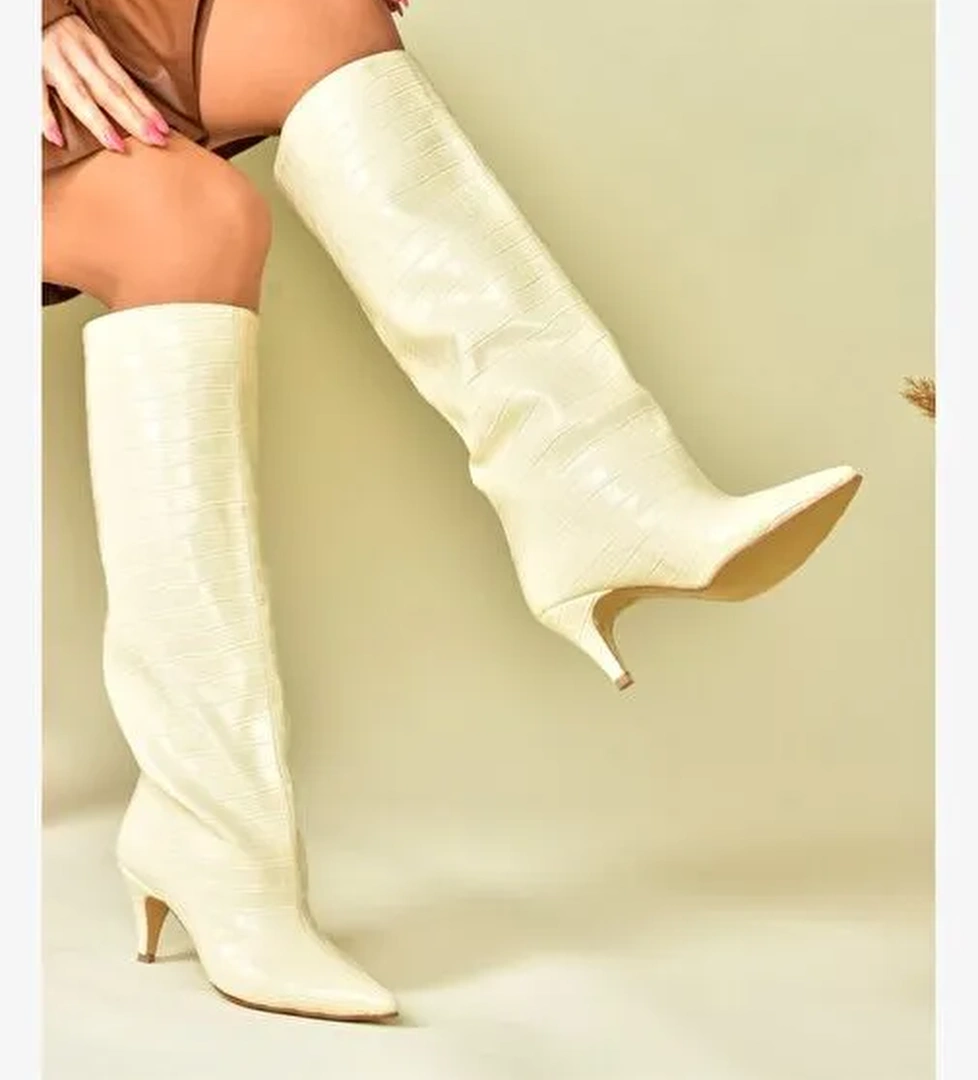 Bej Kroko Baskı Alçak Topuklu Kadın Çizme N749204011 - Görsel 1