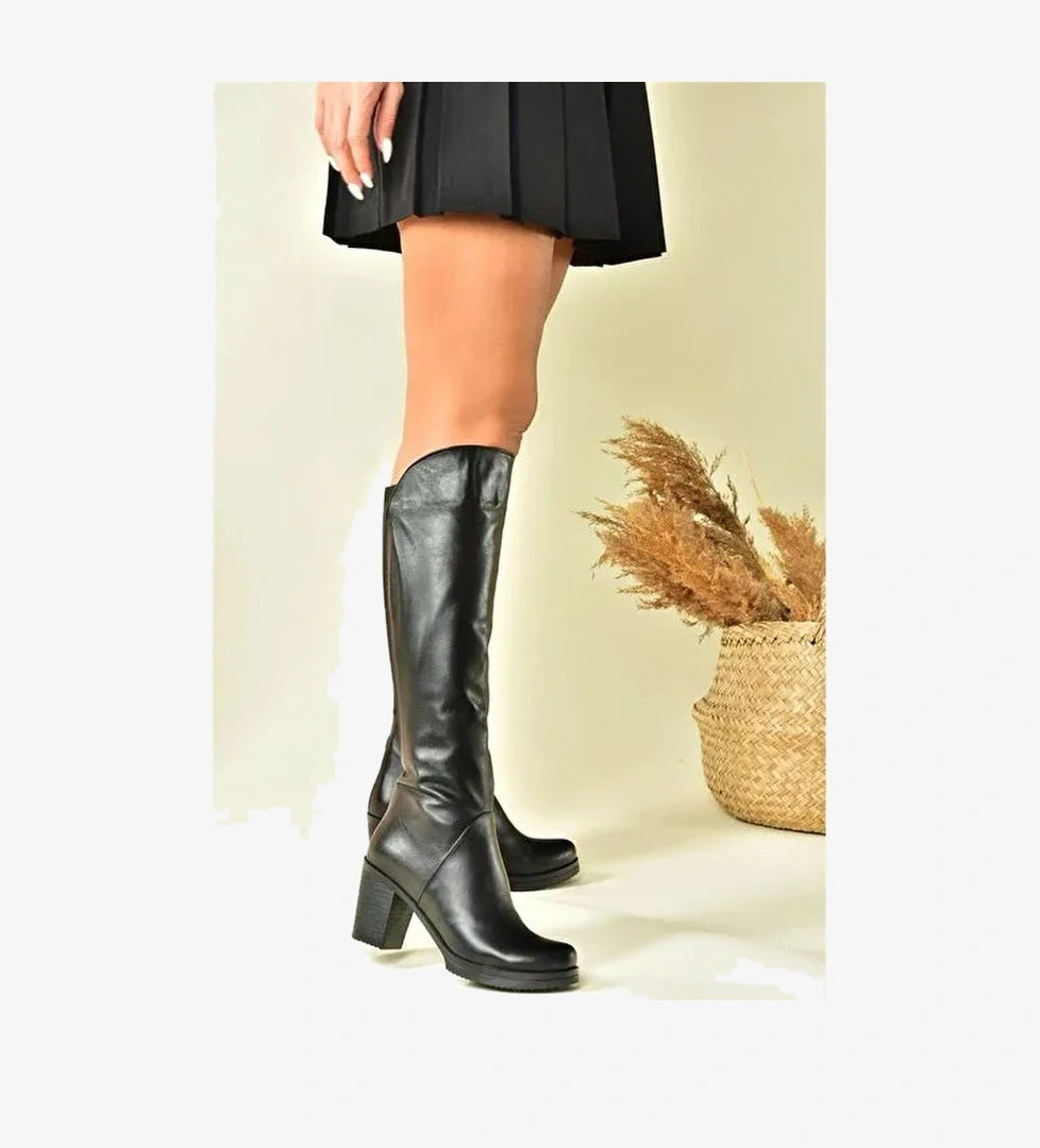 Siyah Hakiki Deri Alçak Topuklu Günlük Kadın Çizme N654032903 - Görsel 1