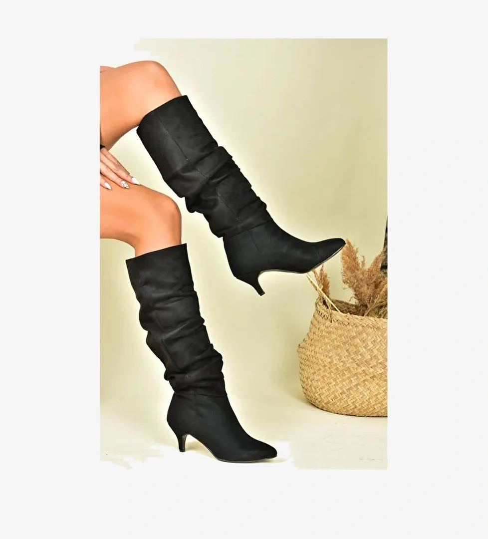 Siyah Süet Alçak Topuklu Büzgülü Kadın Çizme N372665102 - Görsel 1