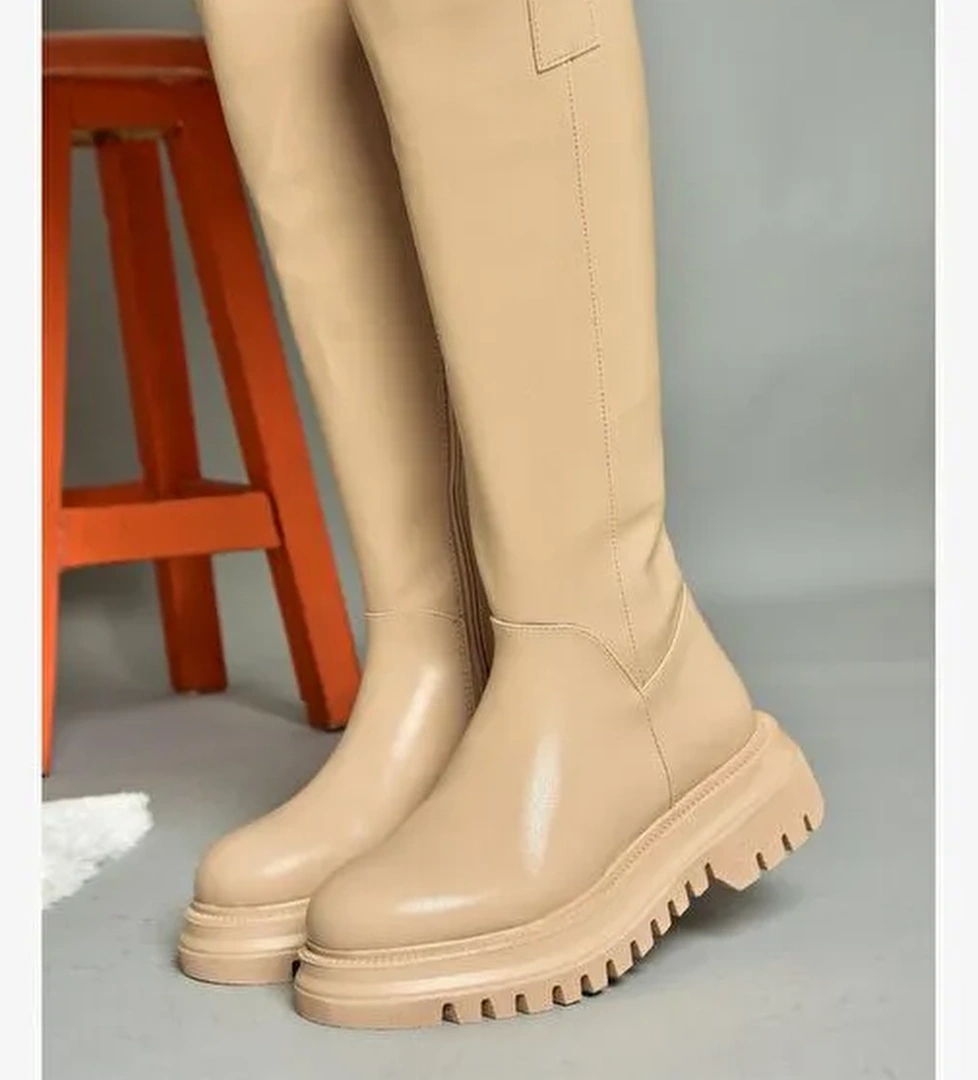 R312401309 Ten Kalın Tabanlı Kadın Çizme - Görsel 1