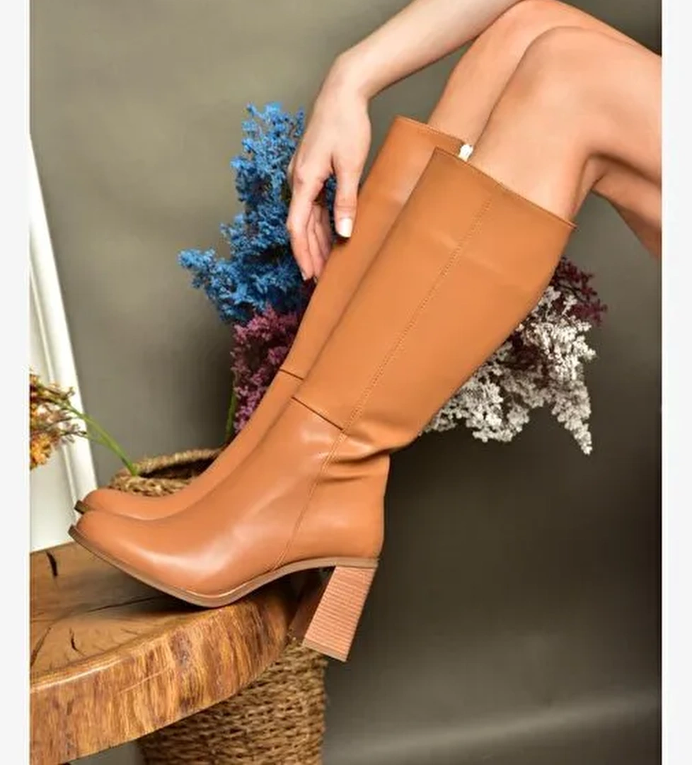 R518101409 Taba Kalın Topuklu Kadın Çizme - Görsel 1