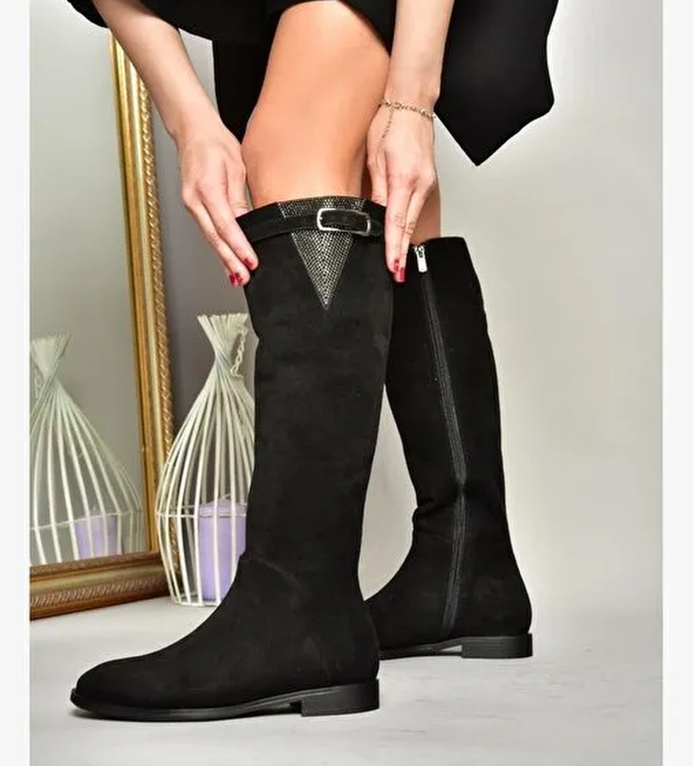 T820109202 Siyah Süet Taş Detaylı Kadın Çizme - Görsel 1