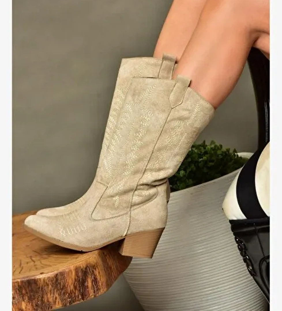 R973934002 Bej Süet Kovboy Model Kadın Çizme - Görsel 1