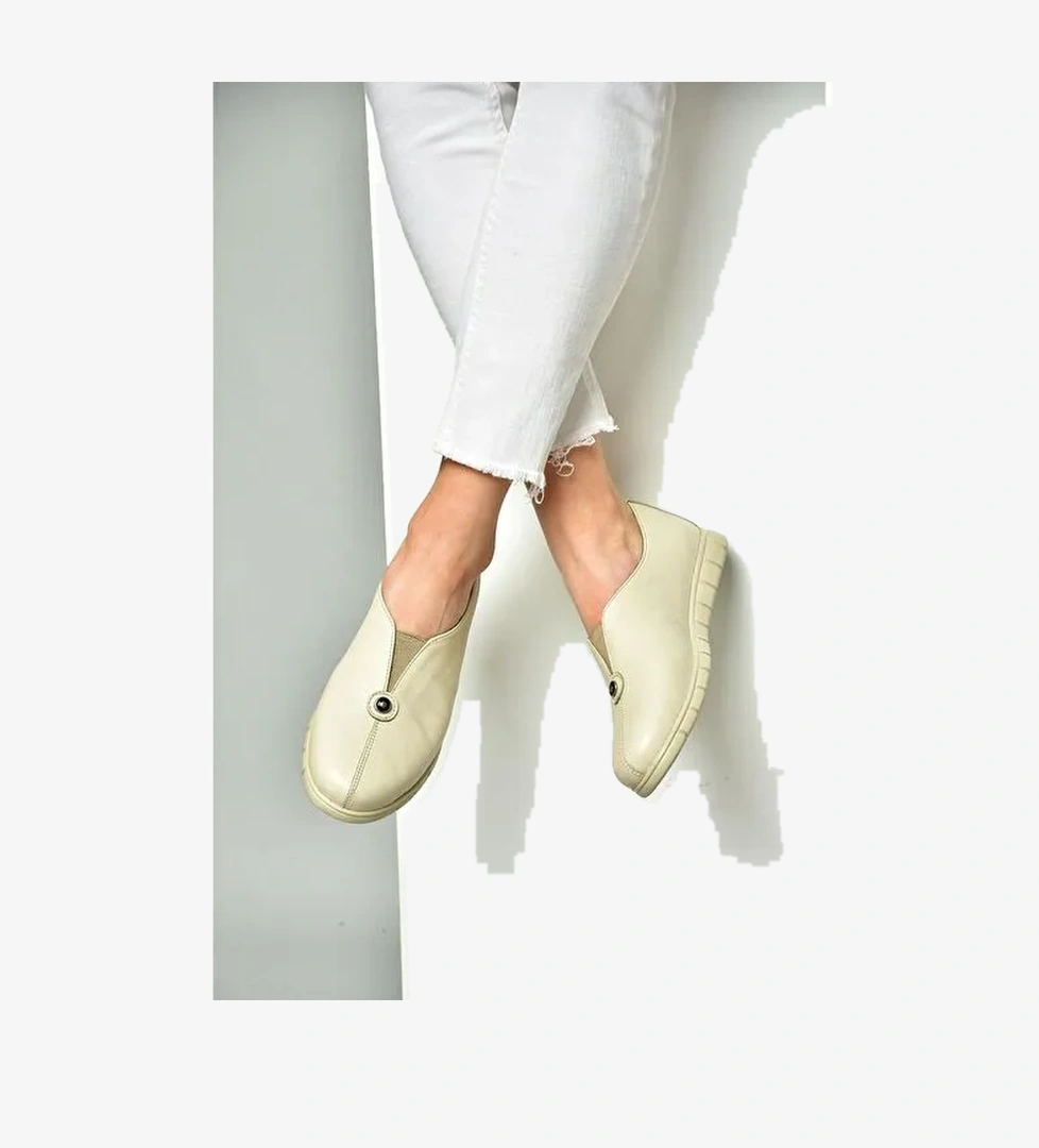 P555081203 Bej Hakiki Deri Comfort Ortopedik Taban Kadın Ayakkabı - Görsel 1