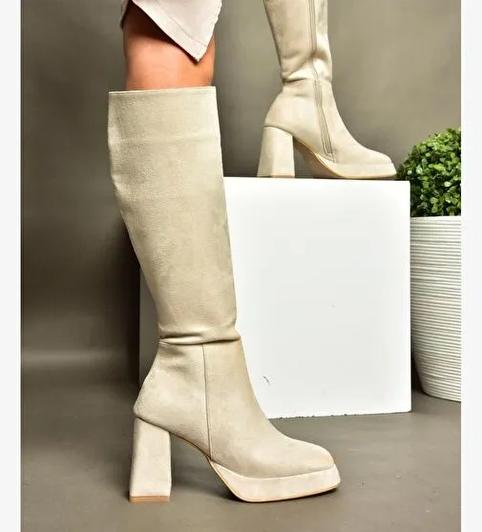 R282230102 Bej Süet Kalın Topuklu Kadın Çizme - Görsel 1