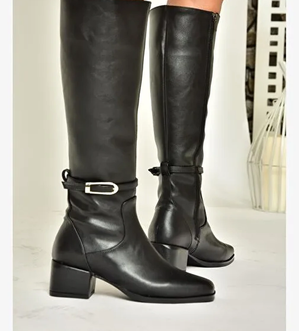 T590142609 Siyah Kalın Topuklu Kadın Çizme - Görsel 1