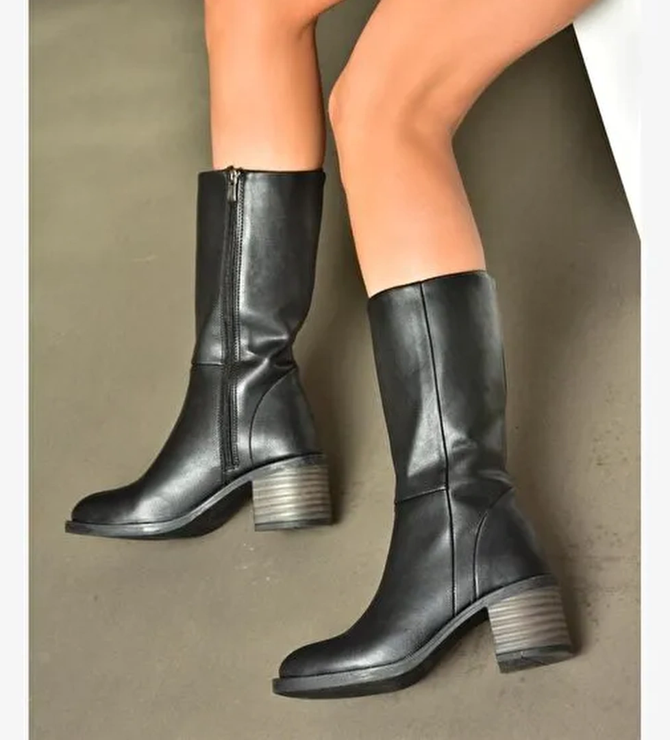 R996071109 Siyah Kalın Topuklu Fermuarlı Kadın Çizme - Görsel 1