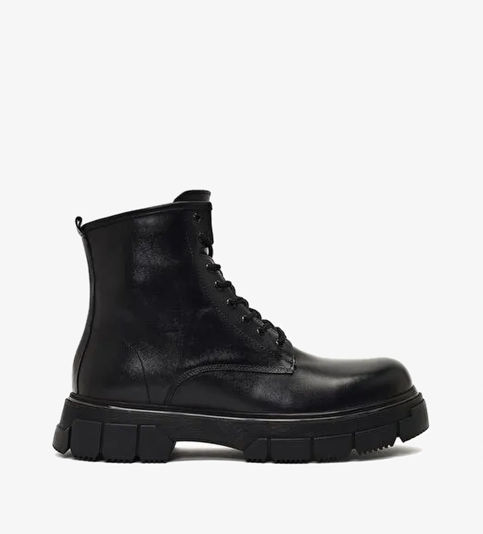 Erkek Siyah Fermuarlı Kalın Tabanlı Deri Bot 25WFD650318 - Görsel 1