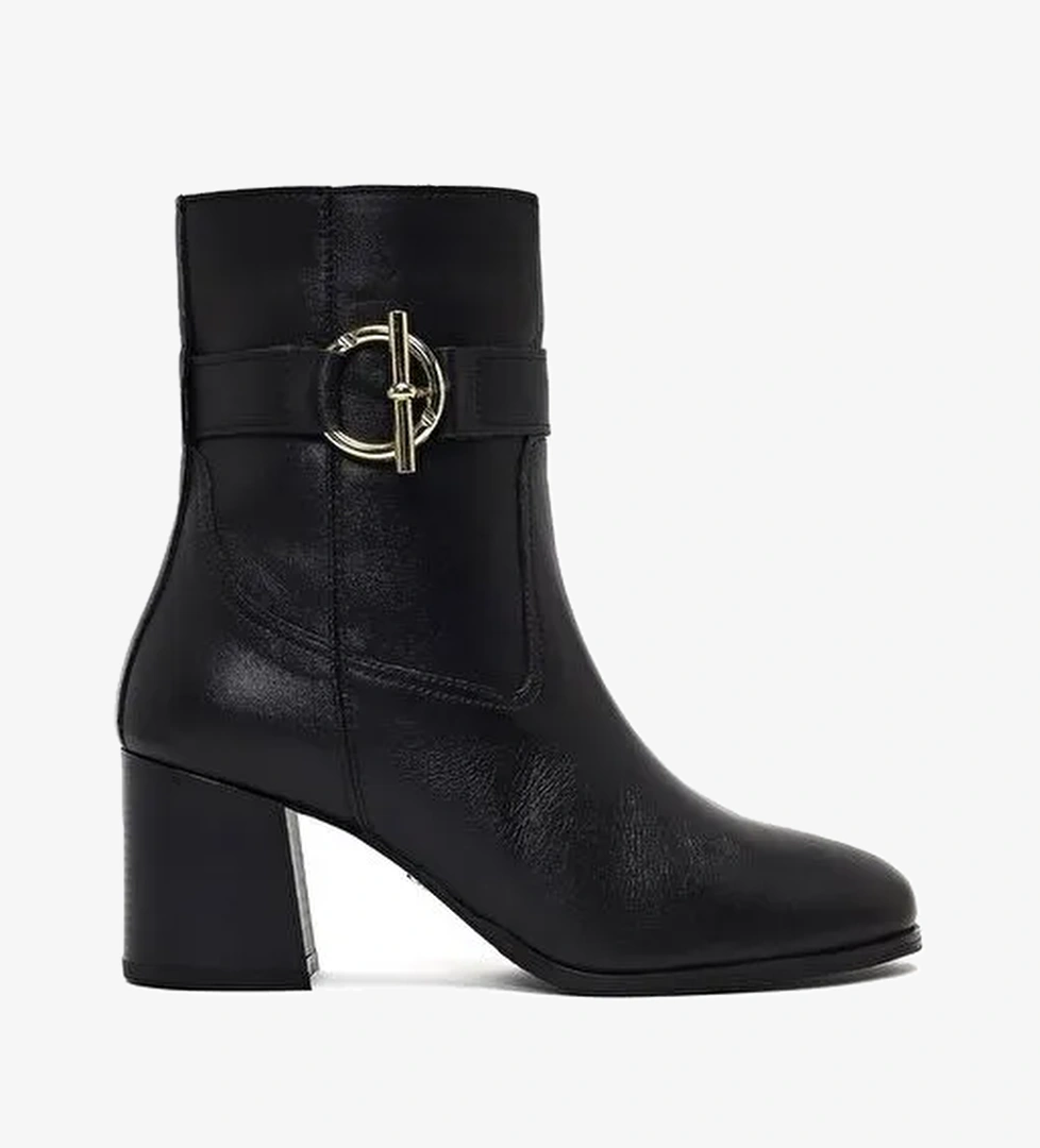 Kadın Siyah Fermuarlı Kalın Topuklu Deri Bot 25WFD163118 - Görsel 1