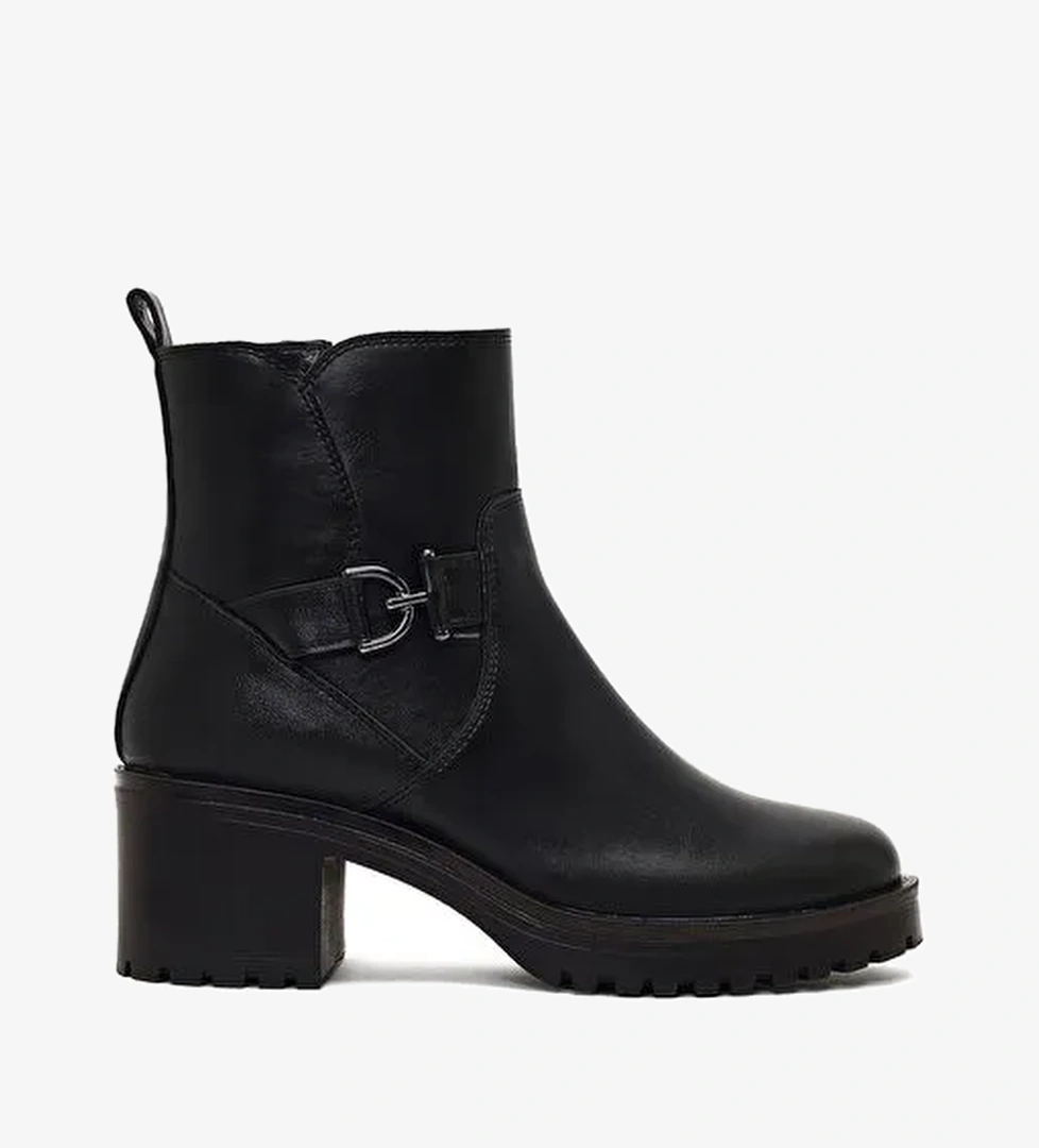 Kadın Siyah Fermuarlı Kalın Topuklu Bot 25WFE251518 - Görsel 1
