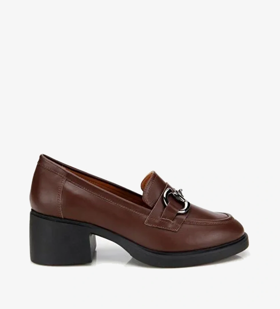 Kadın Deri Kahverengi Tokalı Yüksek Topuklu Klasik Loafer 01AYH312800A480