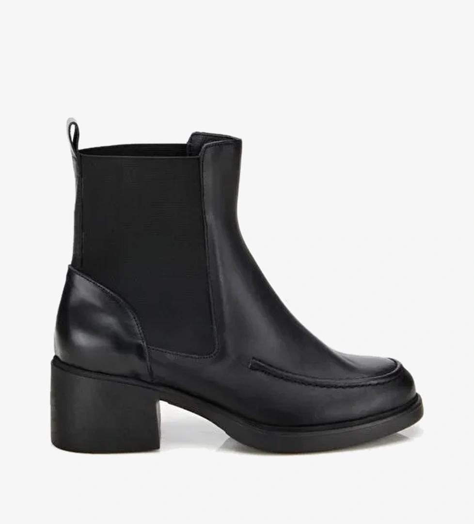 Kadın Deri Siyah Lastik Detaylı Topuklu Bot 01BOH312810A100 - Görsel 1