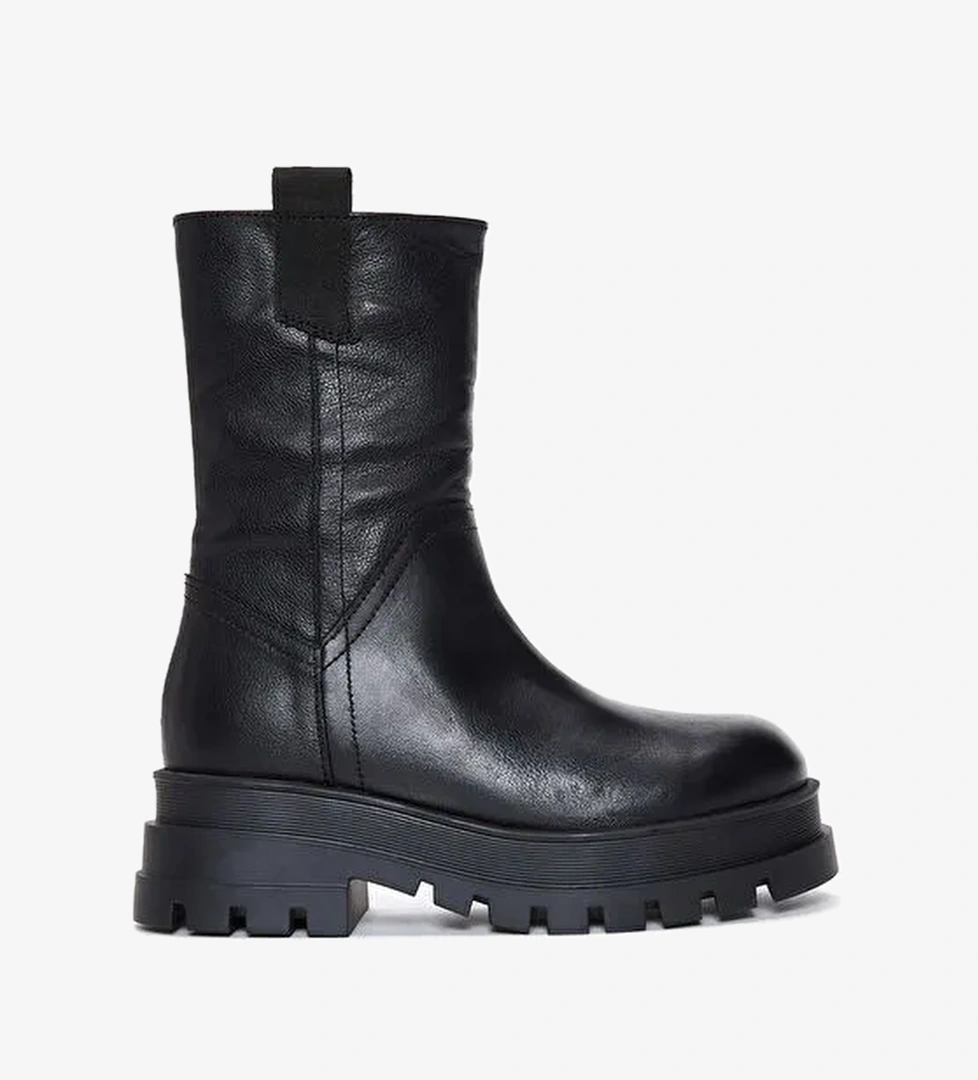 Kadın Siyah Kalın Tabanlı Deri Bot 23WFD184018 - Görsel 1