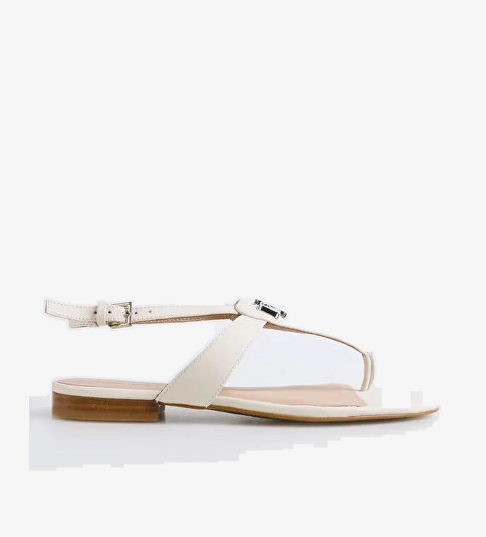 Lauren Ralph Lauren Lauren Ralph Lauren Beyaz Kadın Sandalet 802959146009 model görseli