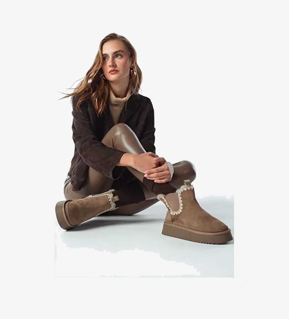 Kadın Vizon Kalın Tabanlı Desenli Süet Deri Teddy Bot 25WFD492610 - Görsel 1