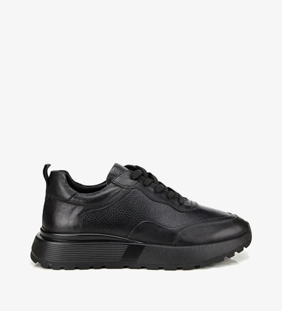 Erkek Deri Siyah Kalın Tabanlı Spor Ayakkabı 02AYH314160A100 - Görsel 1