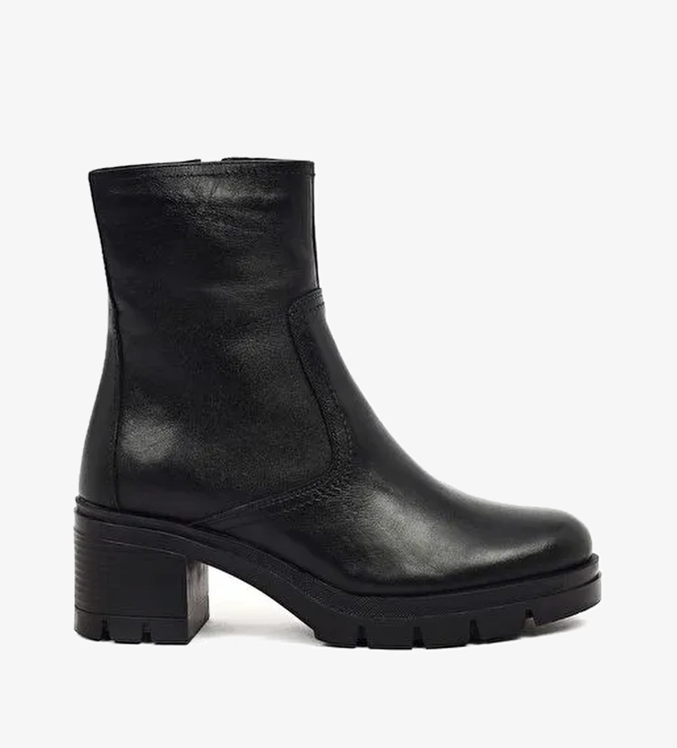 Kadın Siyah Fermuarlı Kalın Topuklu Deri Bot 25WFD414418 - Görsel 1