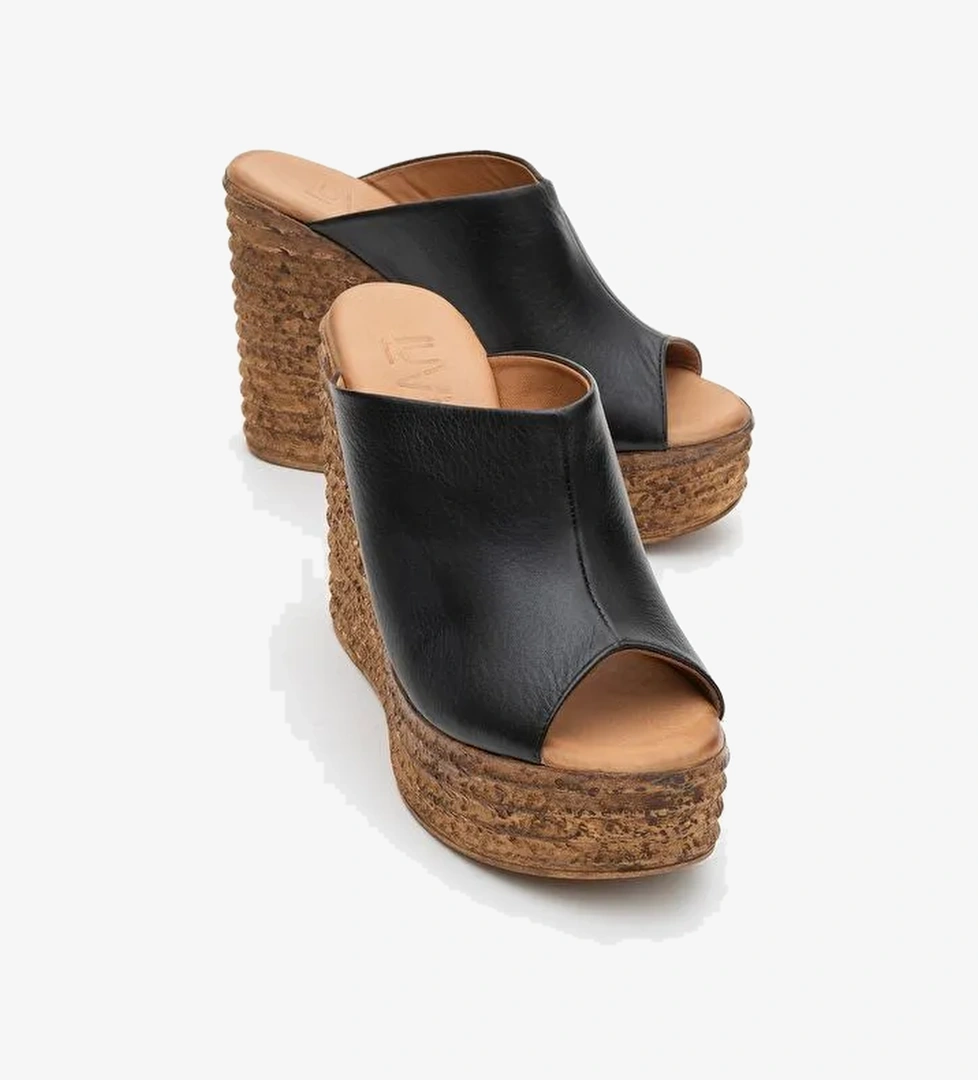 NELLY Siyah Cilt Hakiki Deri Kadın Dolgu Topuklu Terlik - Görsel 1