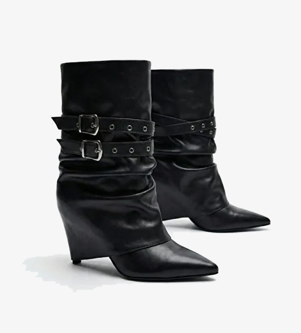 Kadın Siyah Kısa Körüklü Tokalı Sivri Burun Çizme - Görsel 1