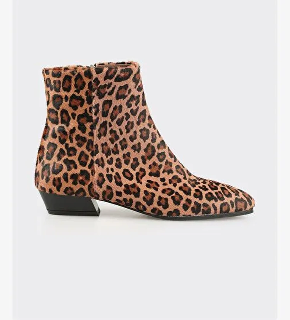 Taba Hayvan Desenli Deri Kadın Klasik Bot - Görsel 1