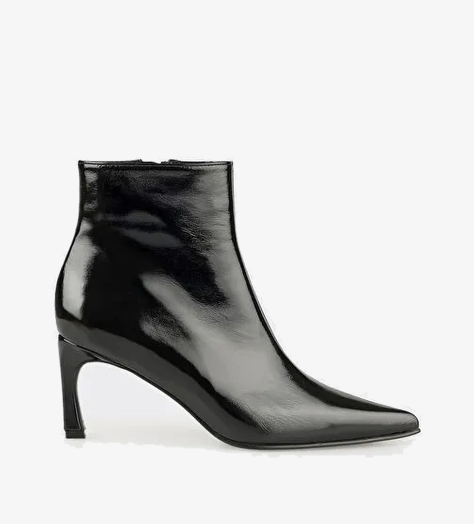 Siyah Deri Kadın Klasik Bot - Görsel 1