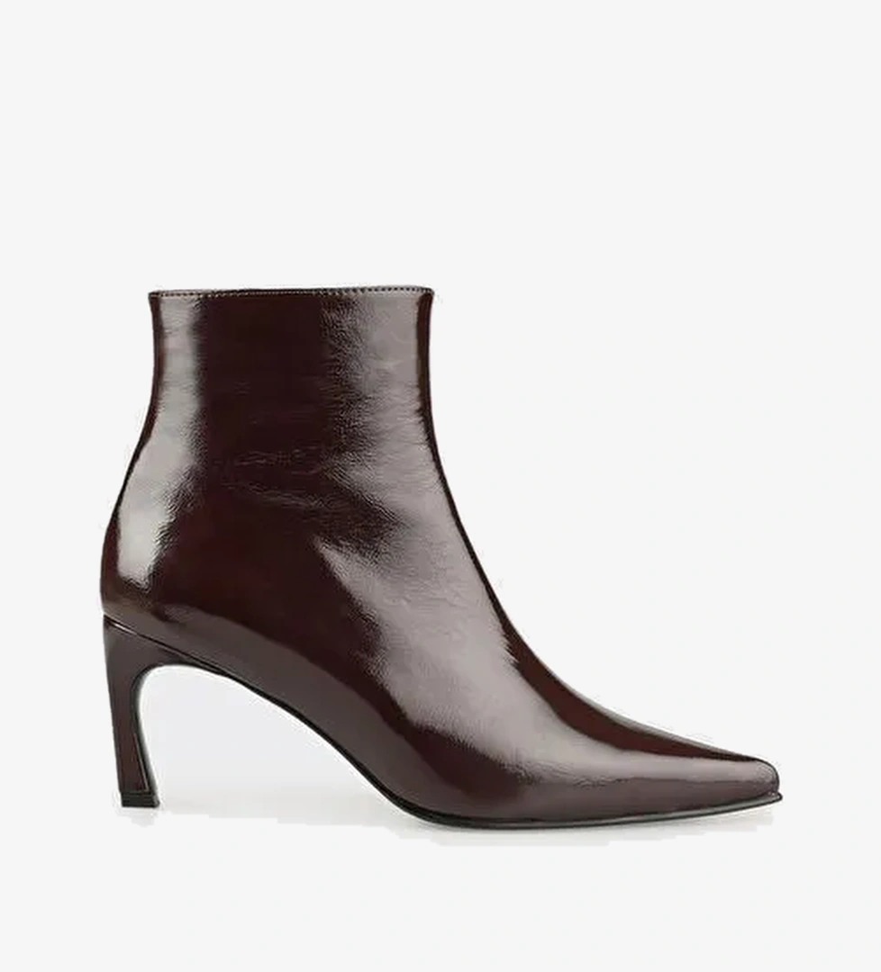 Kahve Deri Kadın Klasik Bot - Görsel 1