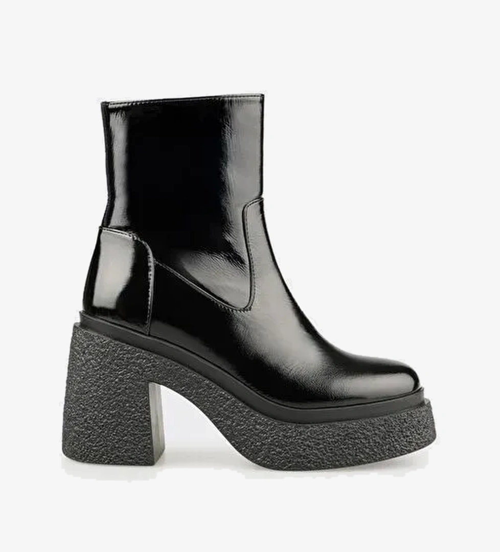 Siyah Deri Kadın Günlük Bot - Görsel 1
