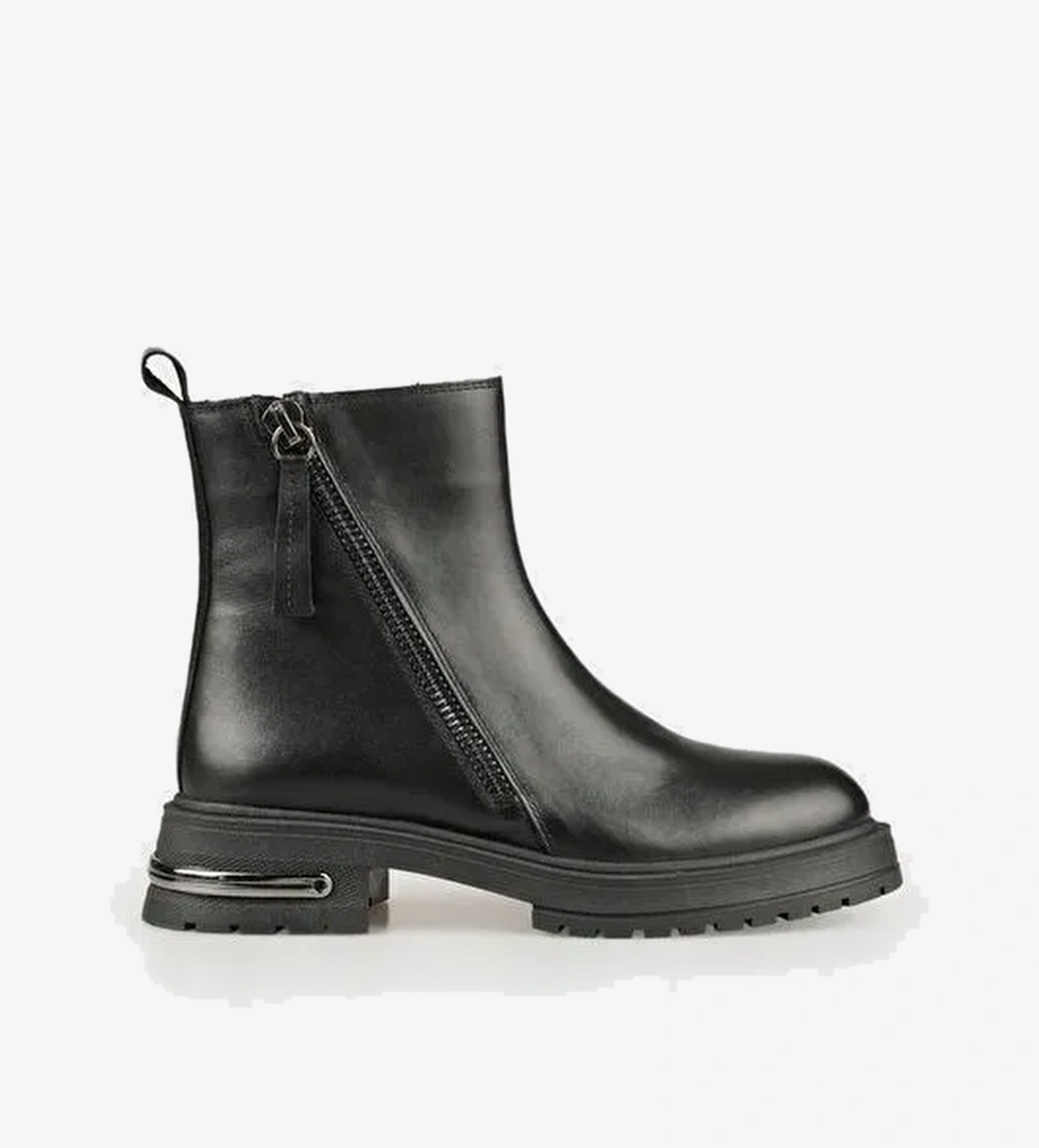 Siyah Deri Kadın Günlük Bot - Görsel 1