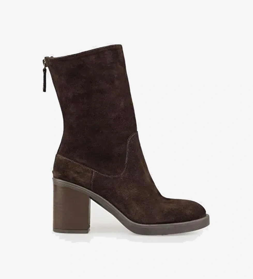 Kahve Deri Kadın Günlük Bot - Görsel 1