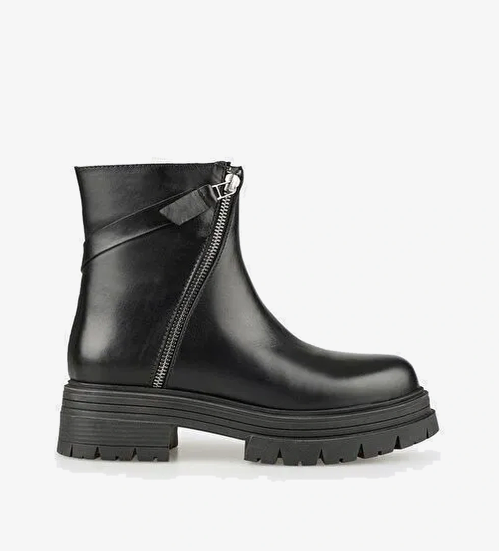 Siyah Deri Kadın Günlük Bot - Görsel 1