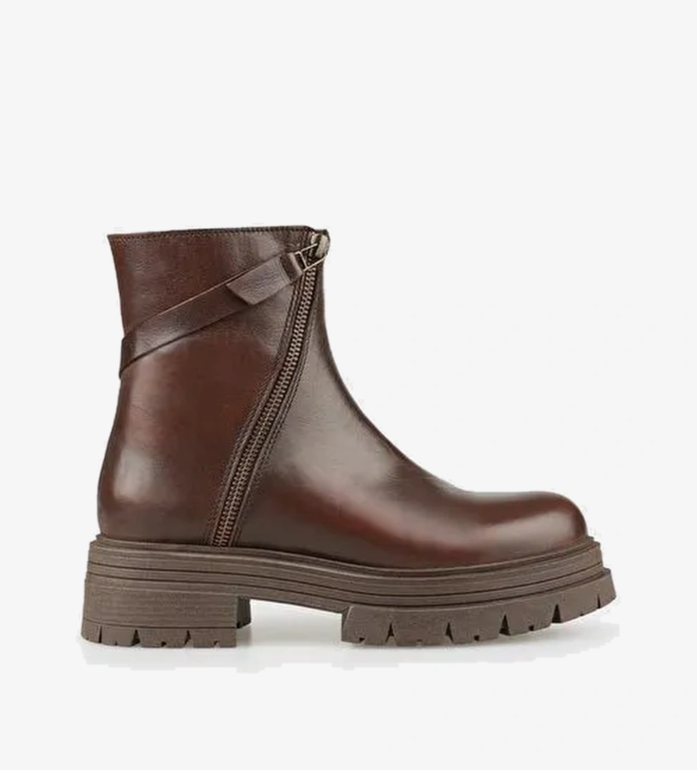 Kahve Deri Kadın Günlük Bot - Görsel 1