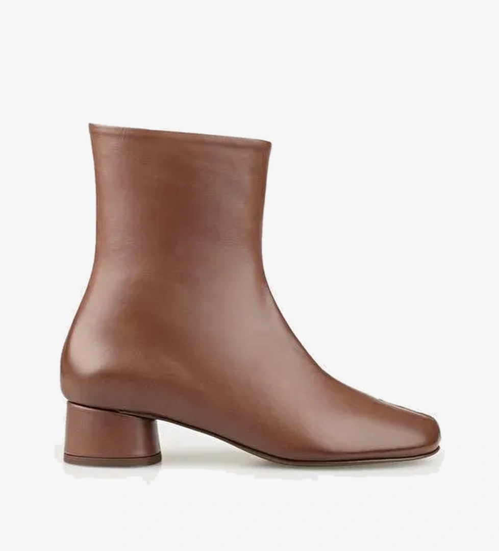 Kahve Deri Kadın Klasik Bot - Görsel 1