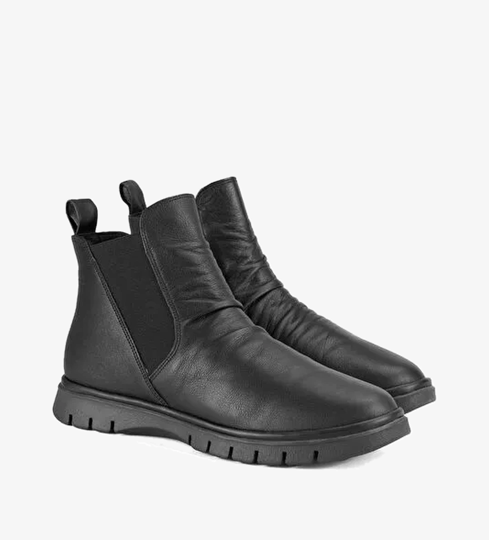 Kadın Siyah Lastikli Deri Bot - Görsel 1