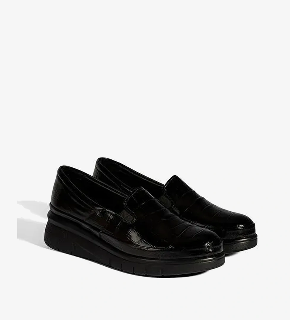 Kadın Siyah DesaComfort Kroko Baskılı Rugan Ayakkabı - Görsel 1