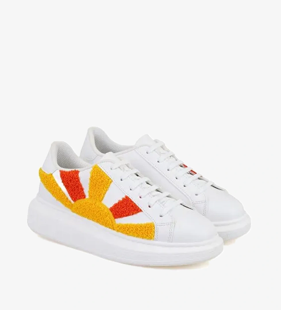 Kadın Beyaz Spor Ayakkabı - Görsel 1