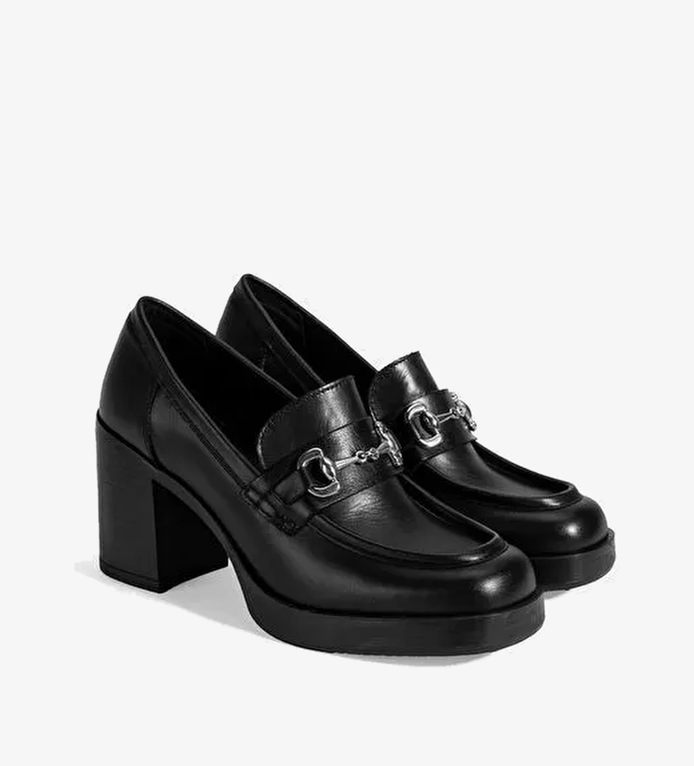 Kadın Siyah Metal Toka Detaylı Kalın Topuklu Loafer - Görsel 1