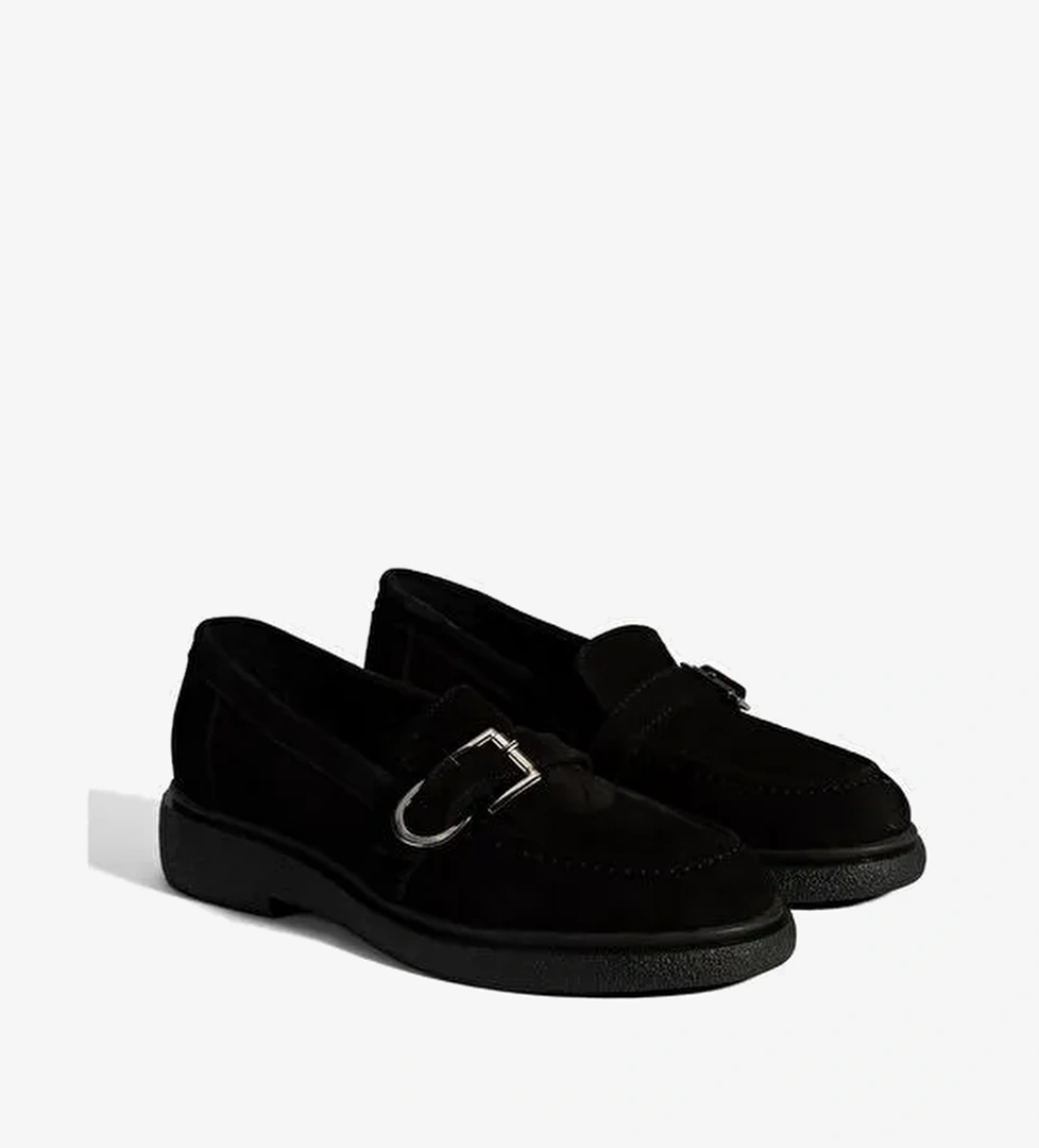 Kadın Siyah Metal Toka Detaylı Süet Loafer - Görsel 1