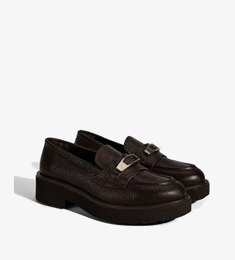 Kadın Kahve Toka Aksesuarlı Kalın Tabanlı Deri Loafer - Görsel 1