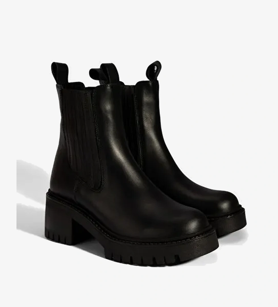 Kadın Siyah Lastikli Topuklu Deri Chelsea Bot - Görsel 1