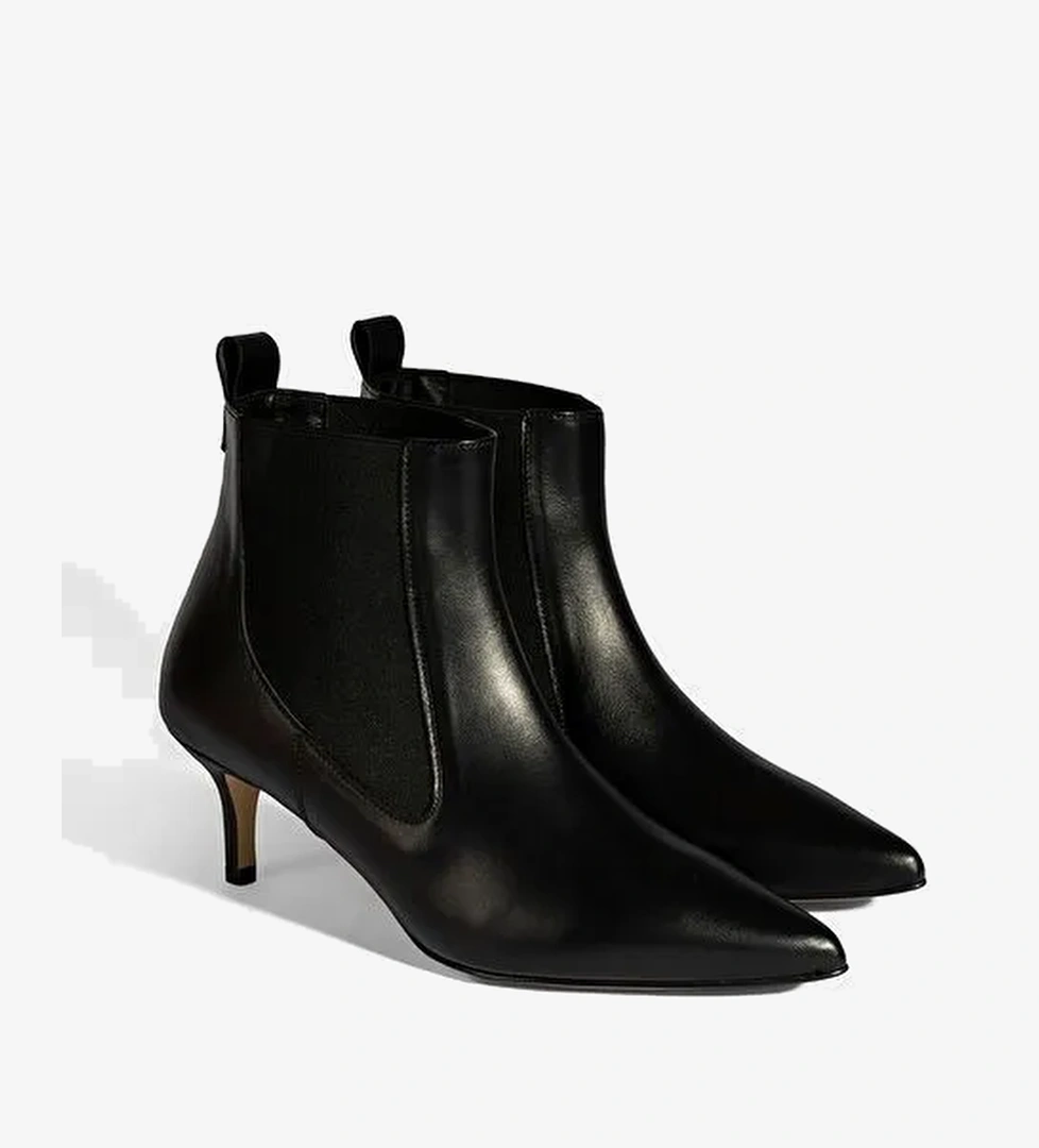 Kadın Siyah Lastikli Sivri Burunlu İnce Topuklu Deri Bot - Görsel 1