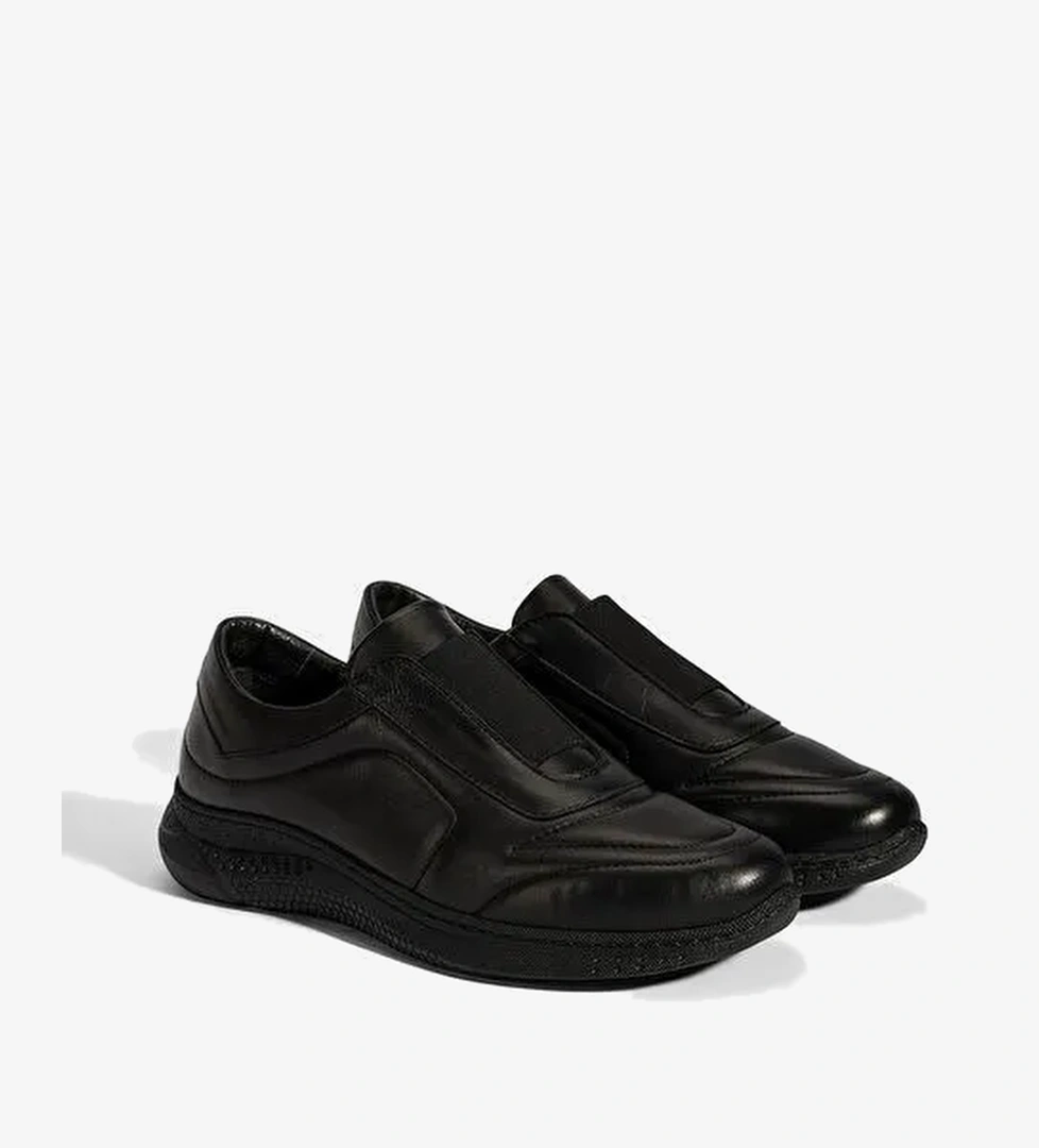 Kadın Siyah Lastikli Deri Spor Ayakkabı - Görsel 1