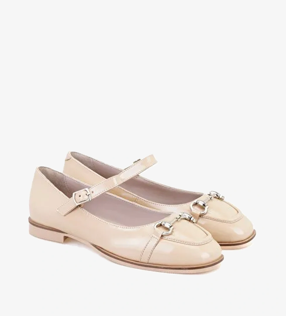 Kadın Bej Zincir Detaylı Mary Jane Rugan Deri Babet - Görsel 1