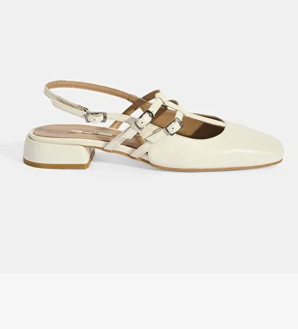 Kadın Beyaz Tokalı Deri Günlük Ayakkabı - Görsel 1