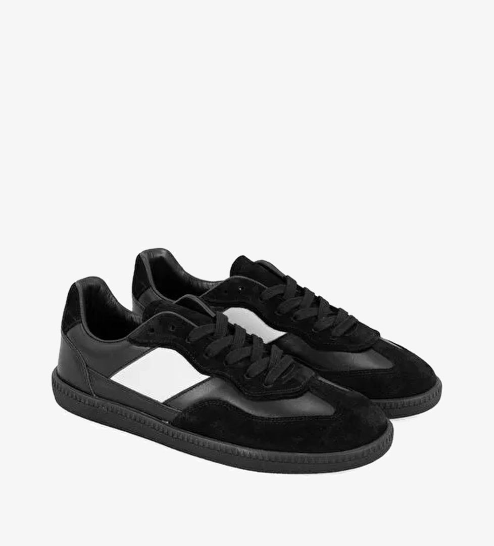 Kadın Siyah Deri Spor Ayakkabı - Görsel 1