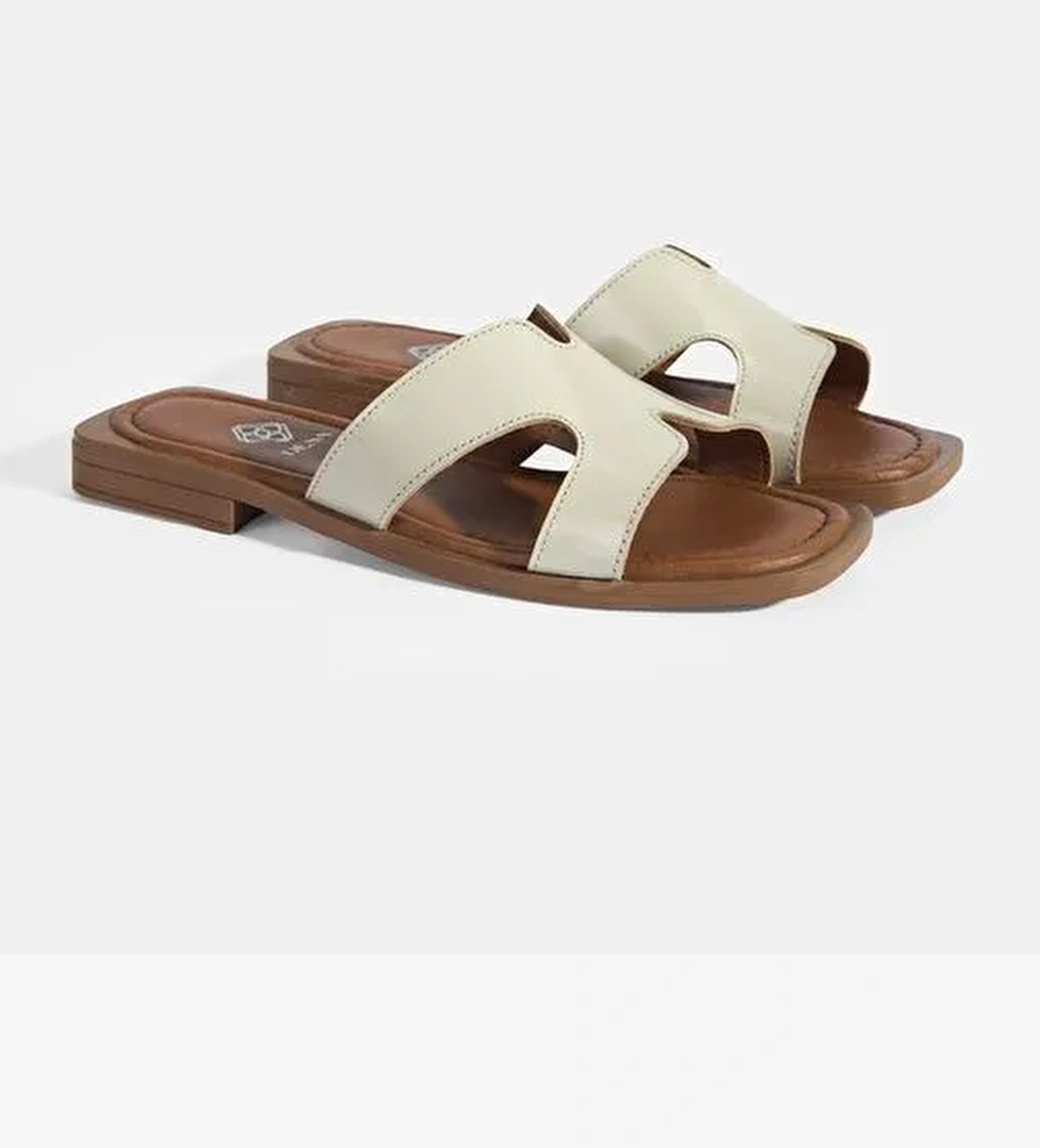 Kadın Bej Rugan Terlik - Görsel 1