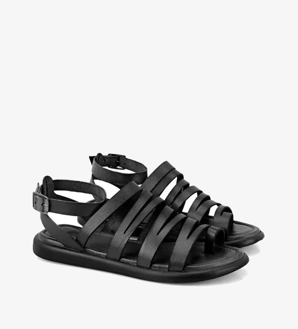 Kadın Siyah Ayarlanabilir Tokalı Deri Sandalet - Görsel 1